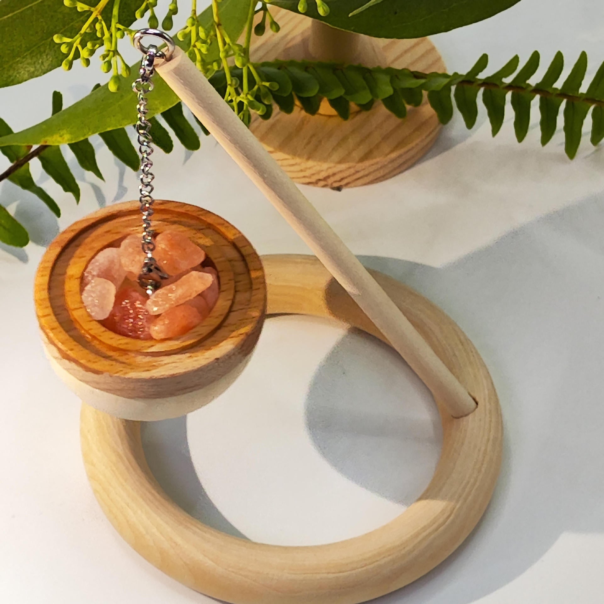 Tidova™ SaltGlow Aromatherapy Diffuser — Natural Salt Rock & Wood Design